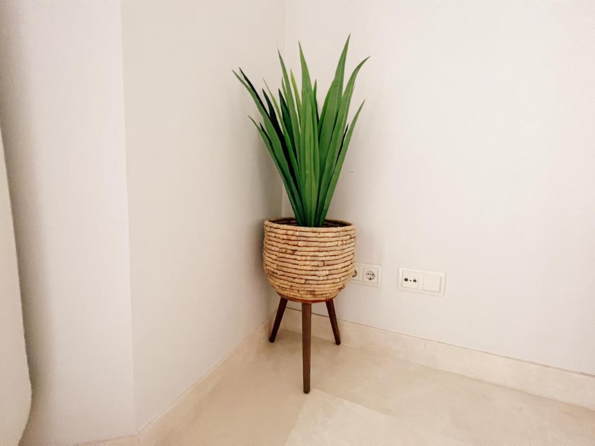 Sotogrande Alboaire- Waterfront Luxury 4 Bedroom Apt In The Marina Of Sotogrande Ngoại thất bức ảnh