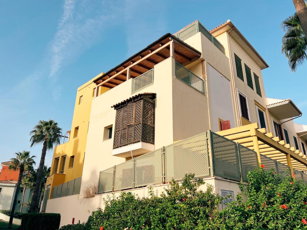 Sotogrande Alboaire- Waterfront Luxury 4 Bedroom Apt In The Marina Of Sotogrande Ngoại thất bức ảnh