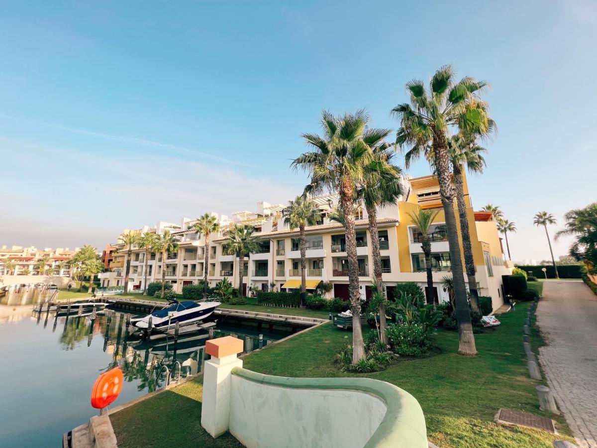 Sotogrande Alboaire- Waterfront Luxury 4 Bedroom Apt In The Marina Of Sotogrande Ngoại thất bức ảnh